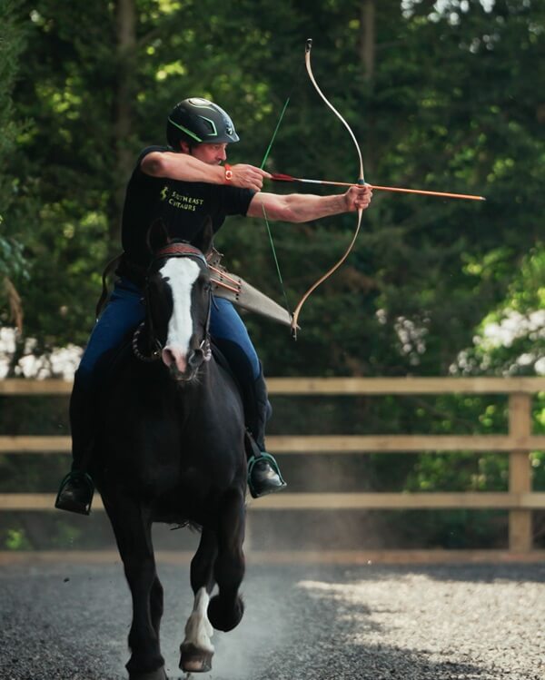 Treeless Premium Total Contact Saddle