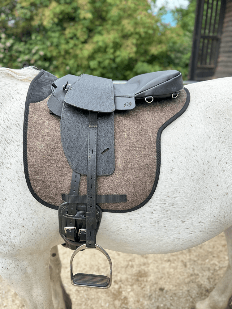 Saddle Seat Pad