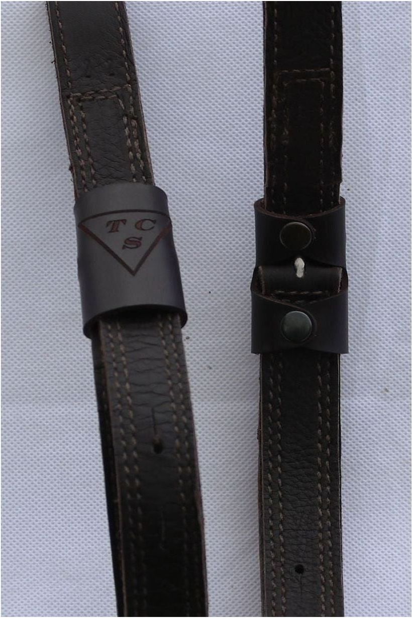 TCS branded toggles on the webbers T-bar leathers