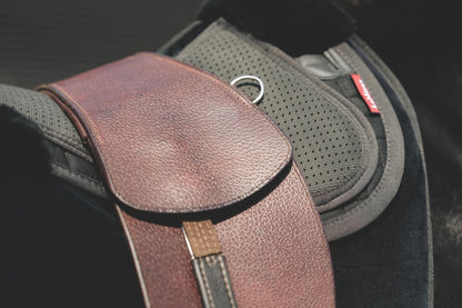 Treeless Premium Total Contact Saddle