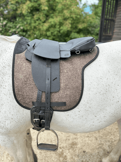 Saddle Seat Pad
